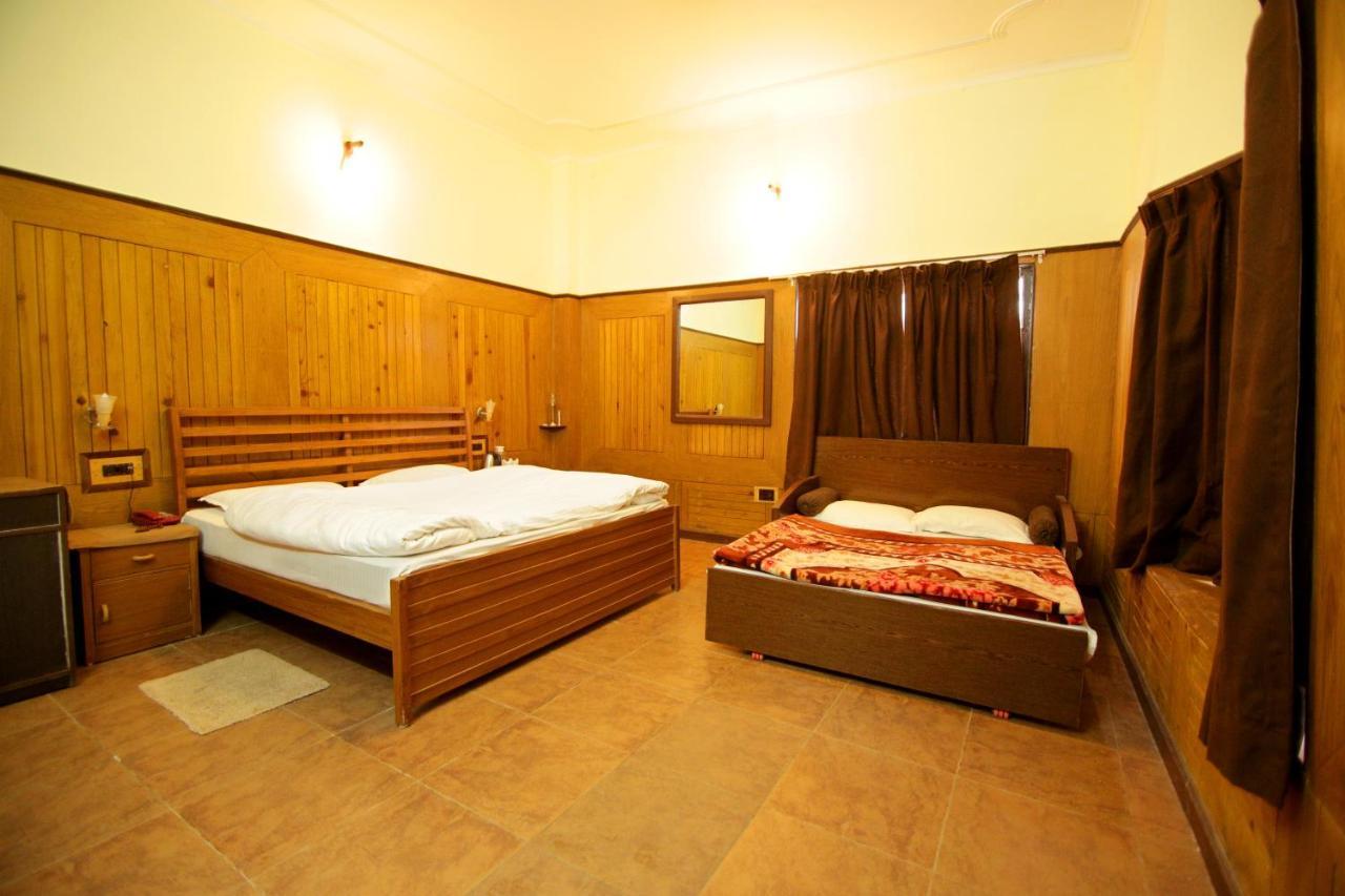Ashokas Naini Chalet Найнитал Номер фото