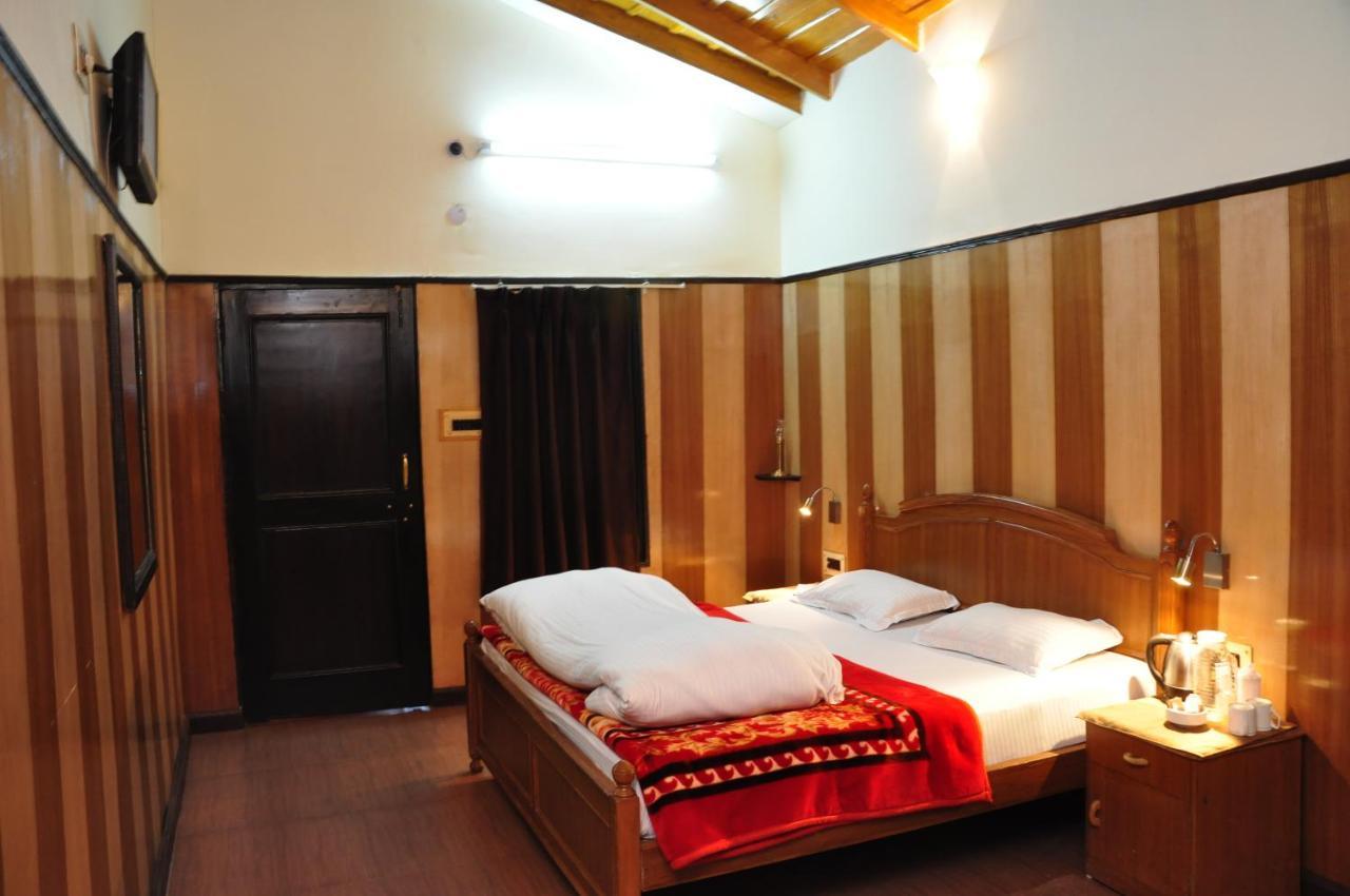 Ashokas Naini Chalet Найнитал Номер фото